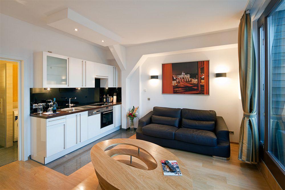Luxoise Apartments Berlin Friedrichshain Exterior photo
